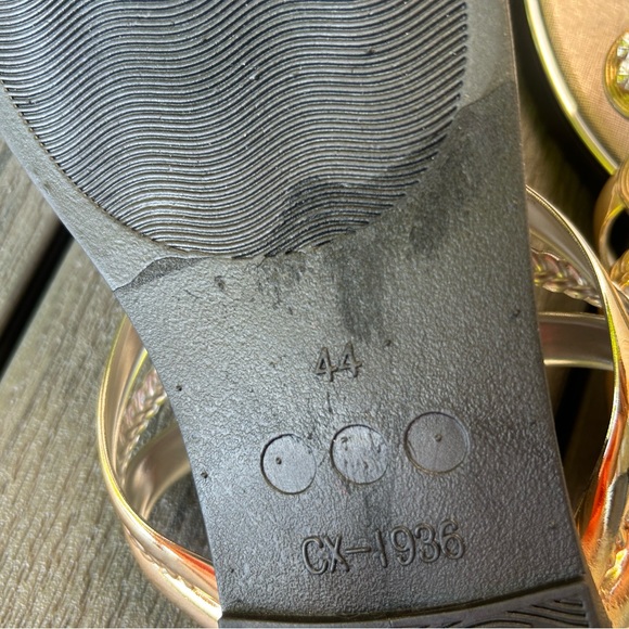 **NEW size 44 or 10** Women Flip flip Vacation Casual Flat Beach Sandals - Picture 8 of 10